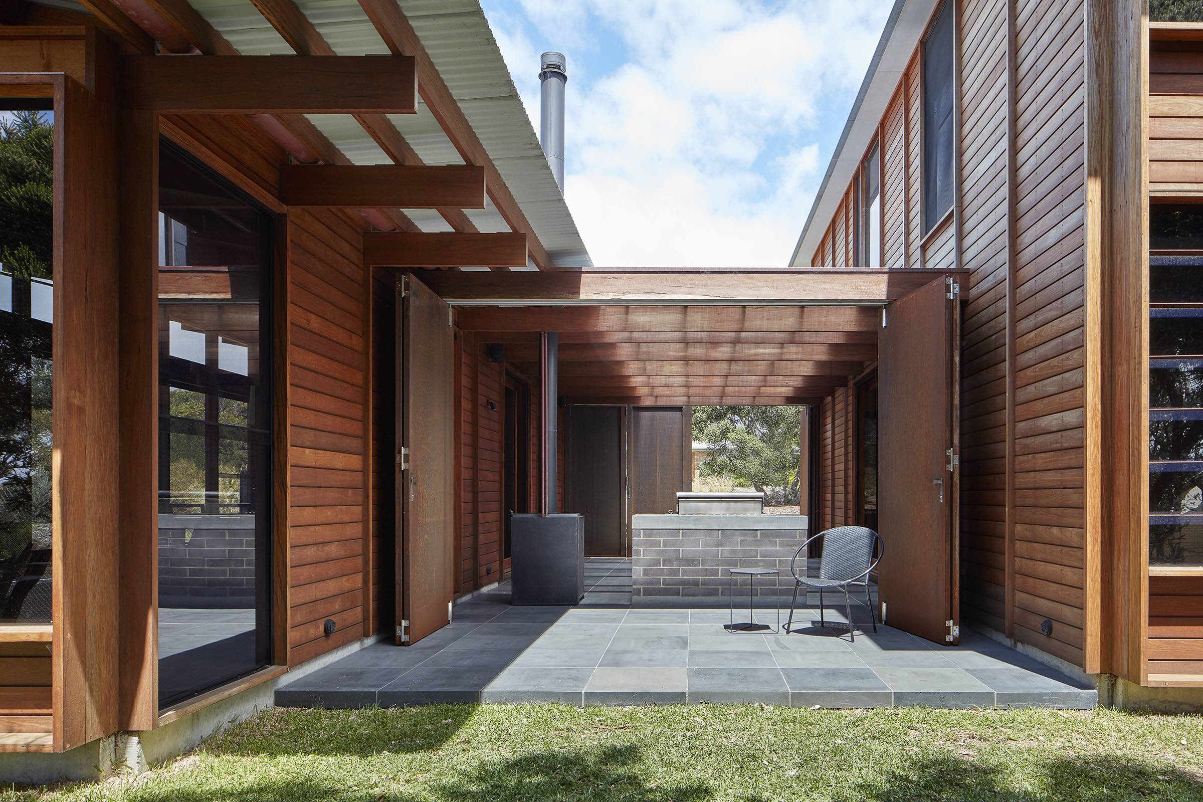 2017 ATDA Recycled Timber Winner Court House WoodSolutions